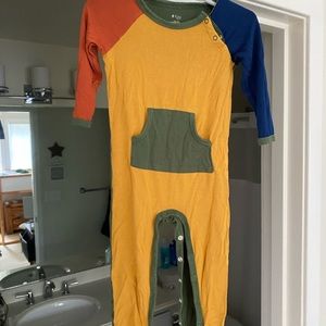 Kyte Baby 18-24 . Only worn a few times I got it to small.